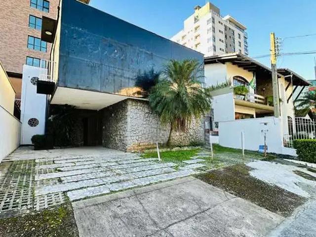 Casa aluguel em Região Geográfica Imediata de Joinville, Jaraguá do Sul