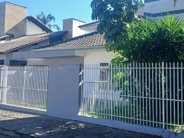 Casa aluguel em Região Geográfica Imediata de Joinville, Jaraguá do Sul