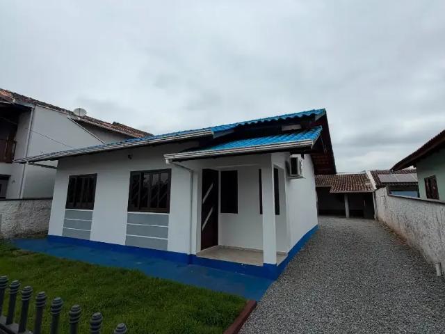Casa aluguel em Região Geográfica Imediata de Joinville, Jaraguá do Sul