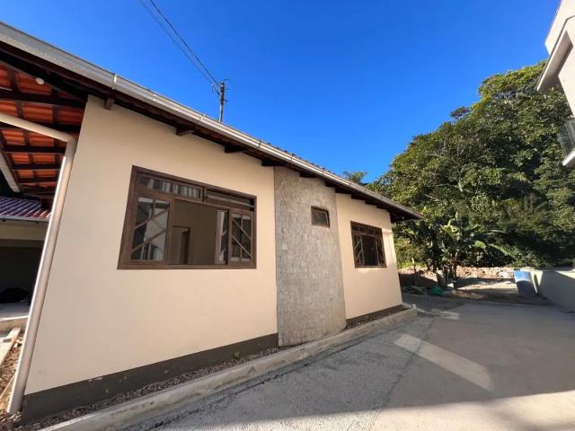 Casa aluguel em Região Geográfica Imediata de Joinville, Jaraguá do Sul