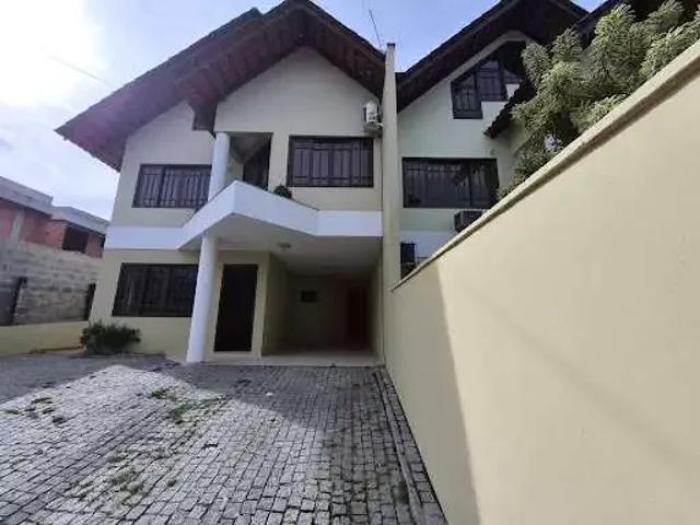 Casa aluguel em Região Geográfica Imediata de Joinville, Joinville