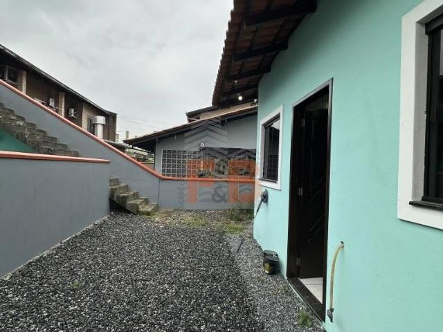 Casa aluguel em Região Geográfica Imediata de Joinville, Joinville
