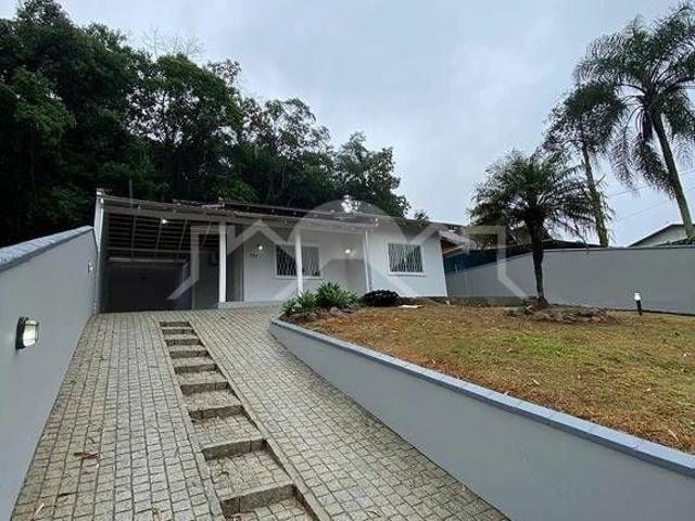 Casa aluguel em Região Geográfica Imediata de Joinville, Joinville