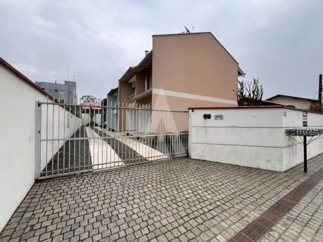 Casa aluguel em Região Geográfica Imediata de Joinville, Joinville
