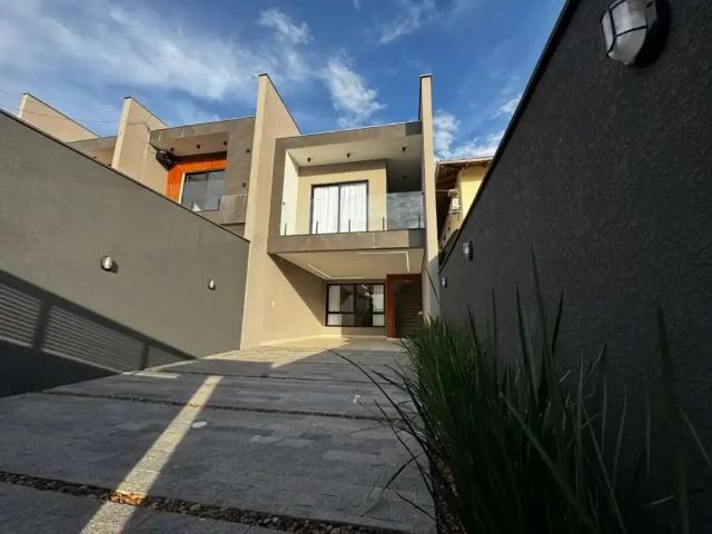 Casa aluguel em Região Geográfica Imediata de Joinville, Joinville