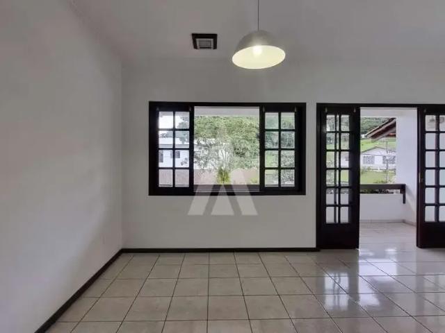 Casa aluguel em Região Geográfica Imediata de Joinville, Joinville