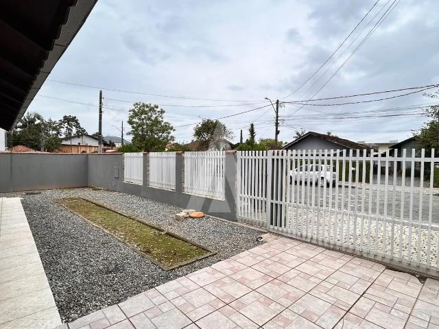 Casa aluguel em Bucarein, Joinville