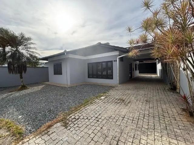 Casa aluguel em Região Geográfica Imediata de Joinville, Joinville