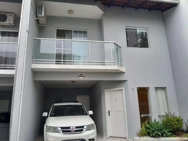 Casa aluguel em Glória, Joinville