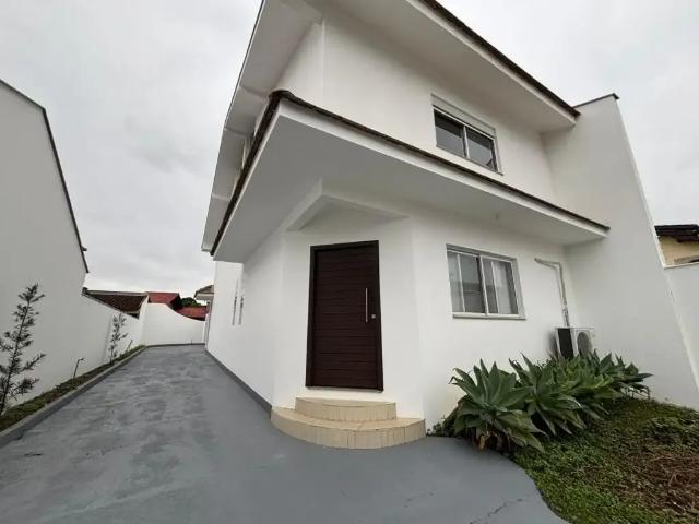 Casa aluguel em Região Geográfica Imediata de Joinville, Joinville