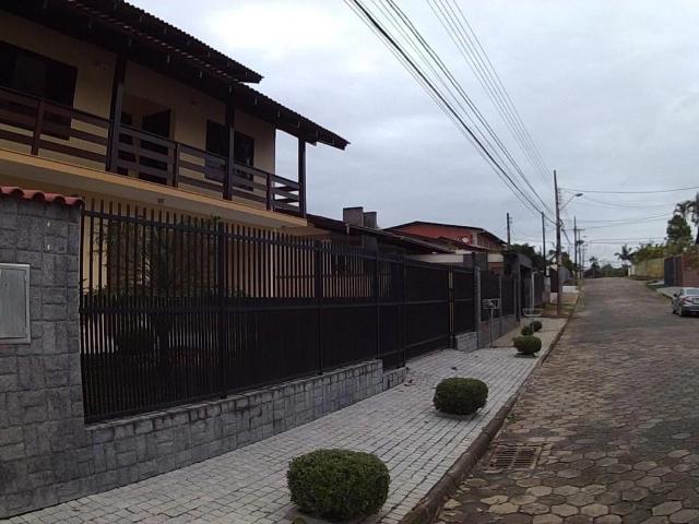 Casa aluguel em Região Geográfica Imediata de Joinville, Joinville