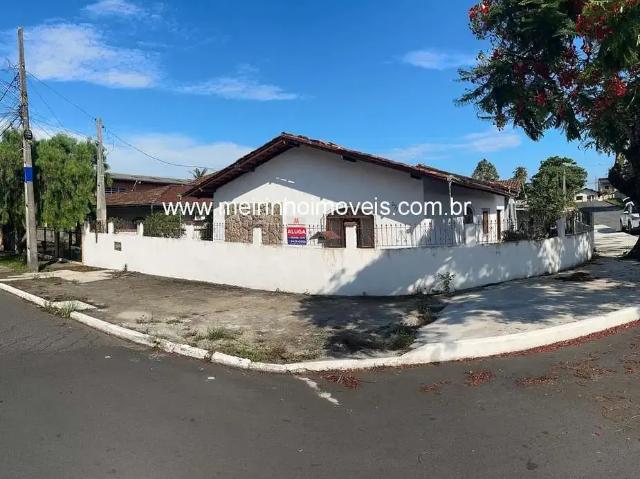 Casa aluguel em Iririú, Joinville