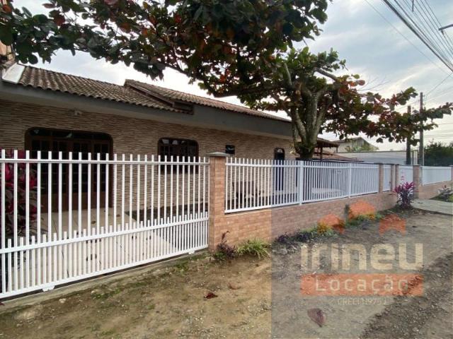 Casa aluguel em Vila Estêvão de Matos, Joinville