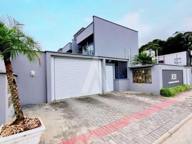 Casa aluguel em Região Geográfica Imediata de Joinville, Joinville