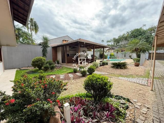Casa aluguel em Região Geográfica Imediata de Joinville, Joinville