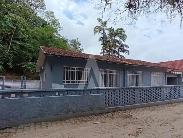 Casa aluguel em Saguaçu, Joinville