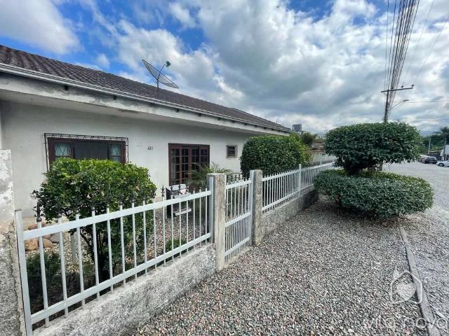 Casa aluguel em Centro, Joinville