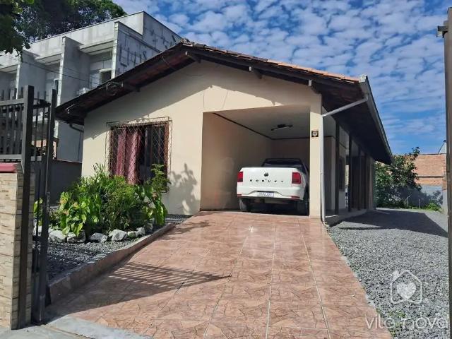 Casa aluguel em Região Geográfica Imediata de Joinville, Joinville