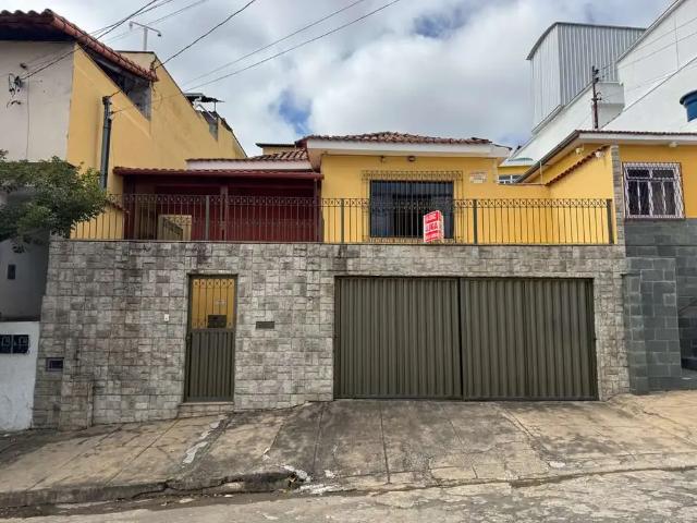 Casa aluguel em Região Geográfica Imediata de Juiz de Fora, Juiz de Fora