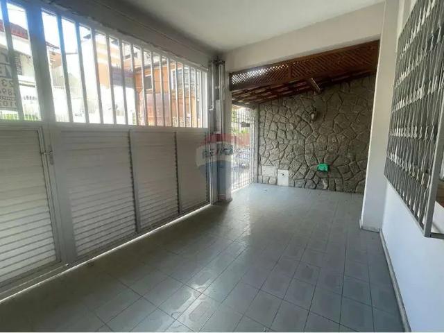 Casa aluguel em Região Geográfica Imediata de Juiz de Fora, Juiz de Fora