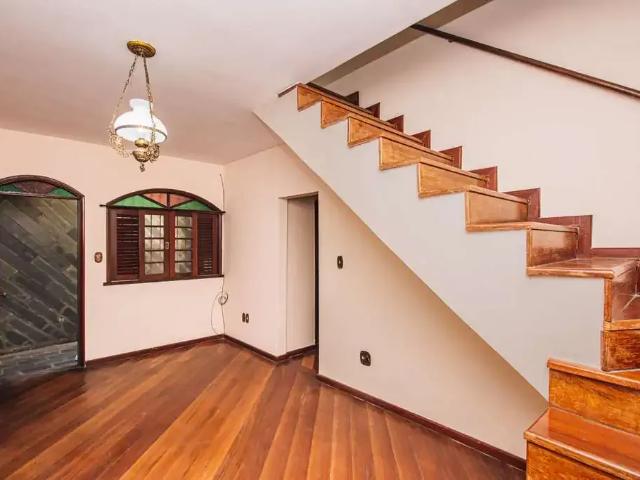Casa aluguel em Região Geográfica Imediata de Juiz de Fora, Juiz de Fora