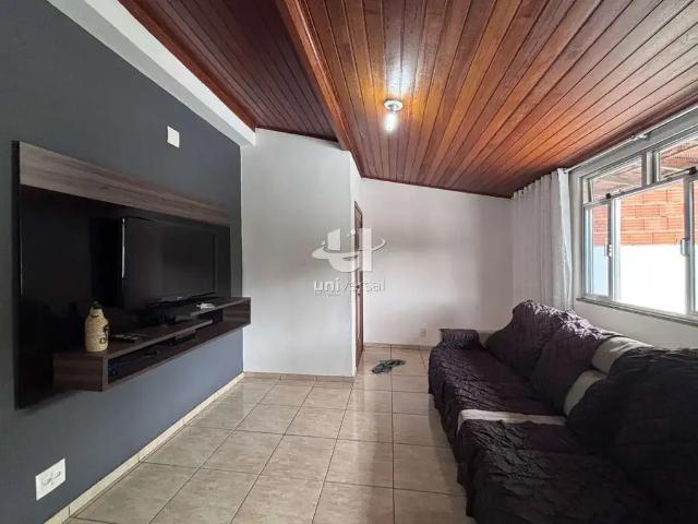 Casa aluguel em Região Geográfica Imediata de Juiz de Fora, Juiz de Fora