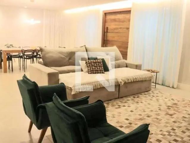 Casa aluguel em Região Geográfica Imediata de Belo Horizonte, Região Metropolitana de Belo Horizonte