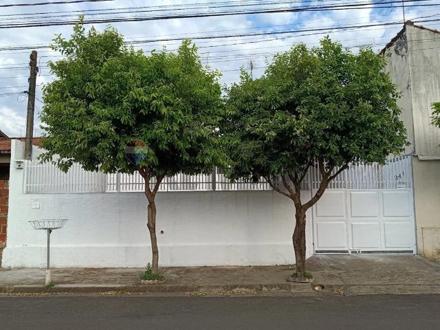 Casa aluguel em Lins