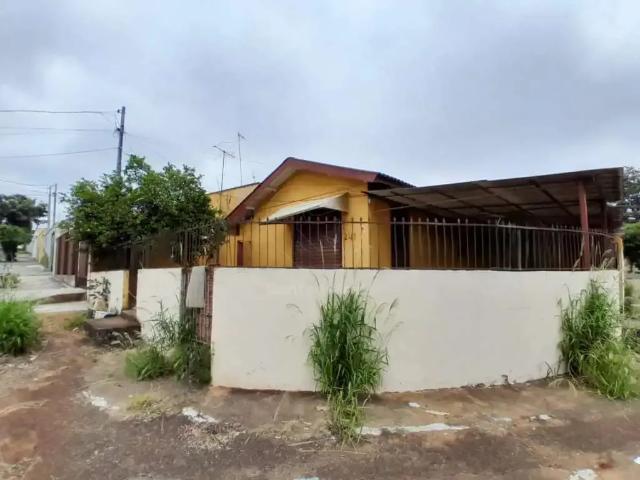 Casa aluguel em Conjunto Aquiles Stenghel, Londrina