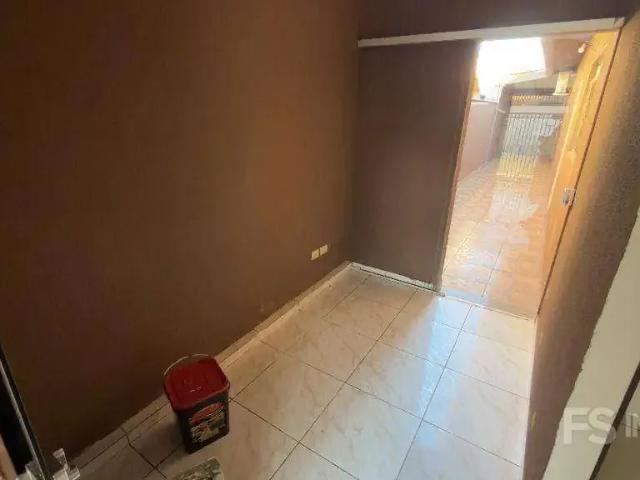 Casa aluguel em Região Geográfica Imediata de Londrina, Londrina