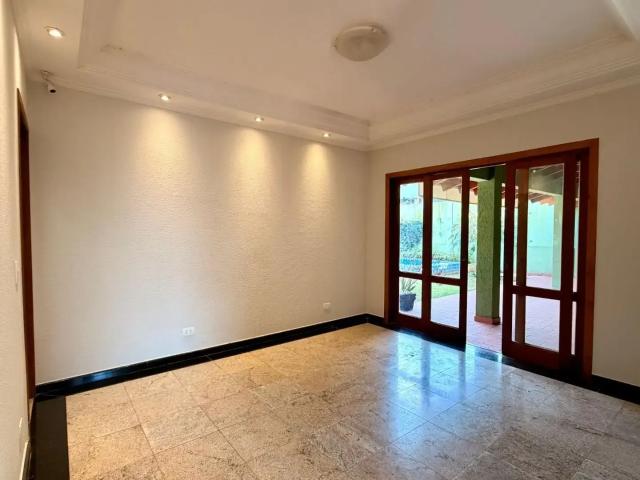 Casa aluguel em Tucanos, Londrina