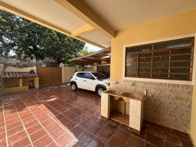 Casa aluguel em Região Geográfica Imediata de Londrina, Londrina