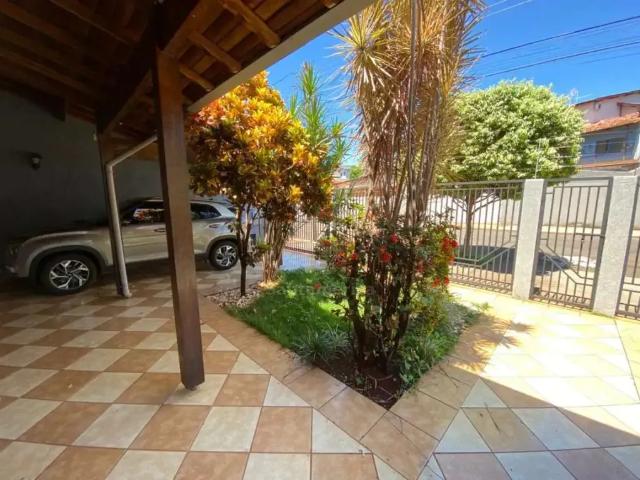 Casa aluguel em Região Geográfica Imediata de Londrina, Londrina