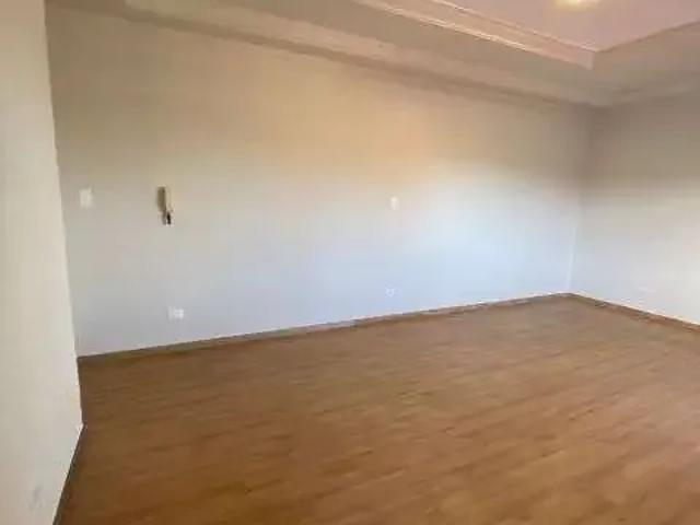 Casa aluguel em Região Geográfica Imediata de Londrina, Londrina
