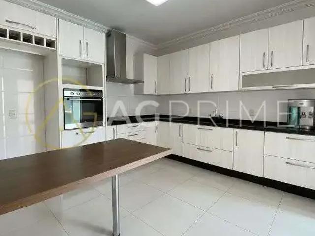 Casa aluguel em Região Geográfica Imediata de Londrina, Londrina