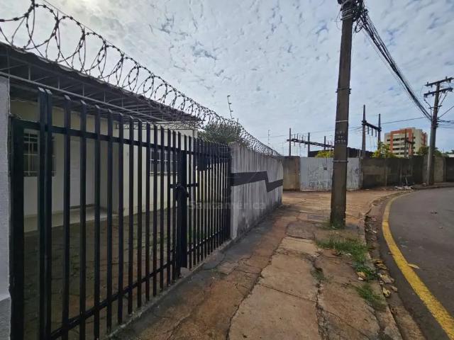 Casa aluguel em Região Geográfica Imediata de Londrina, Londrina