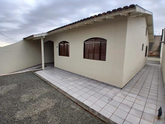 Casa aluguel em Londrina, Região Geográfica Intermediária de Londrina