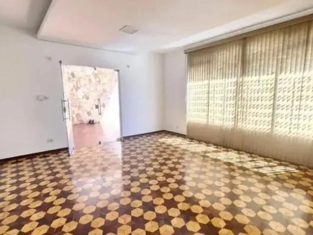 Casa aluguel em Região Geográfica Imediata de Londrina, Londrina