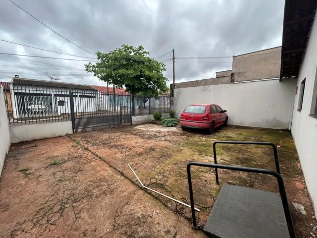 Casa aluguel em Região Geográfica Imediata de Londrina, Londrina