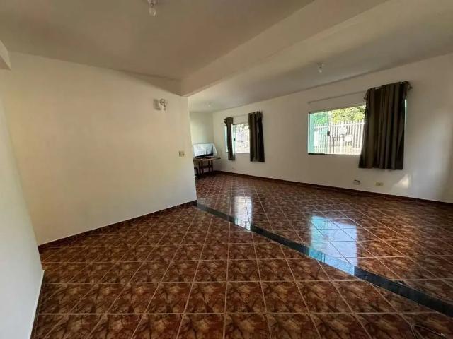 Casa aluguel em Região Geográfica Imediata de Londrina, Londrina