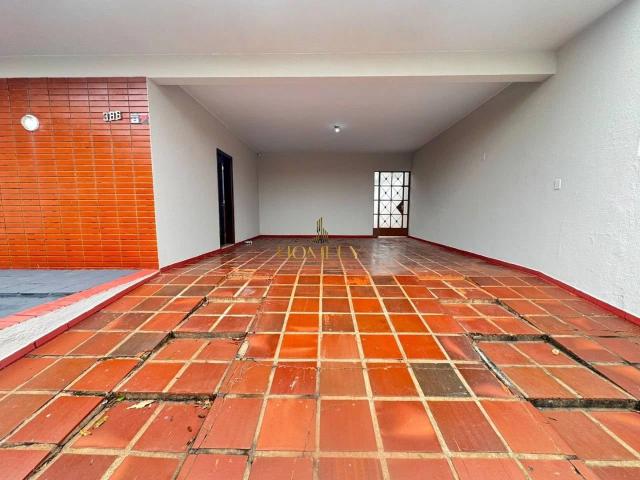 Casa aluguel em Champagnat, Londrina