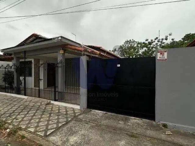 Casa aluguel em Região Imediata de Guaratinguetá, Região Metropolitana do Vale do Paraíba e Litoral Norte