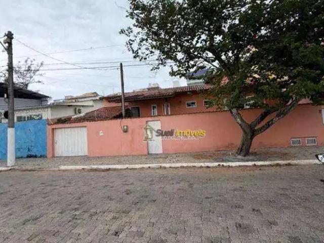 Casa aluguel em Região Geográfica Imediata de Macaé-Rio das Ostras, Macaé