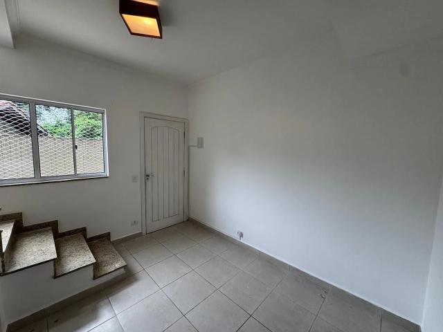 Casa aluguel em Jardim Oliveira, Mairiporã