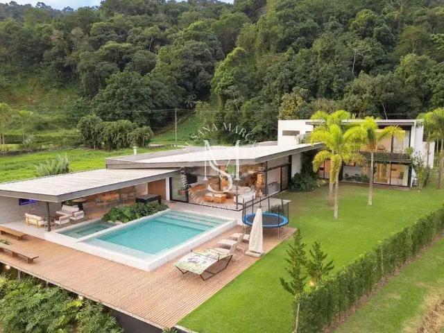 Casa aluguel em Região Geográfica Imediata do Rio de Janeiro, Mangaratiba