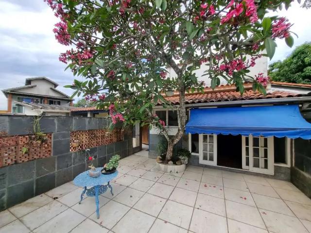 Casa aluguel em Região Geográfica Imediata do Rio de Janeiro, Região Metropolitana do Rio de Janeiro
