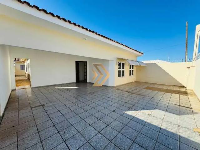 Casa aluguel em Região Imediata de Marília, Marília