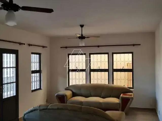 Casa aluguel em Região Imediata de Marília, Marília