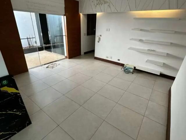Casa aluguel em Região Imediata de Marília, Marília