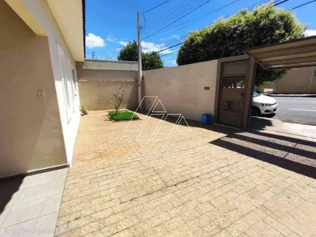 Casa aluguel em Região Imediata de Marília, Marília
